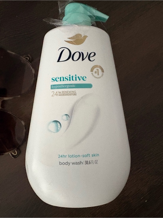 Dove Other - Dove Sensitive Hypoallergenic Body Wash with 24 hour lotion